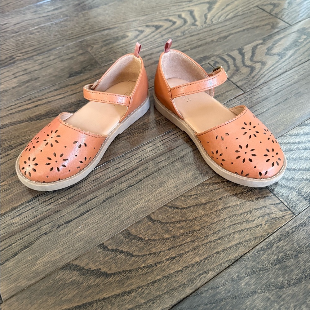 Old Navy Girls Sandals Size 11